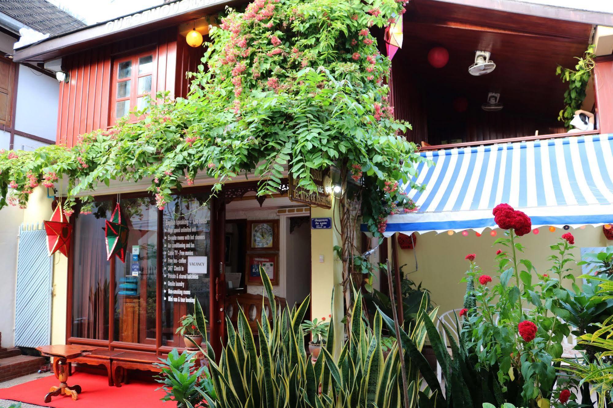 Apple Guesthouse Luang Prabang Esterno foto
